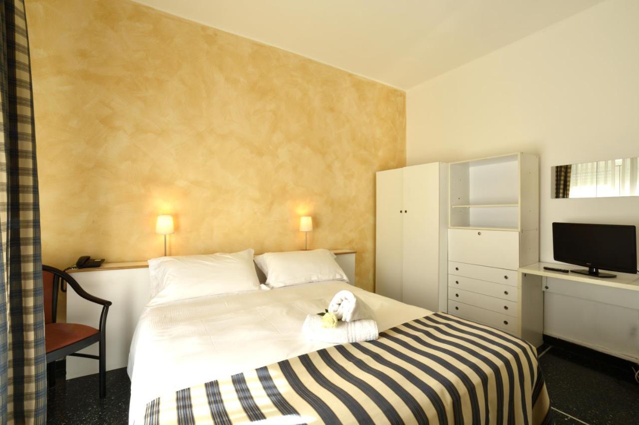 Hotel Morchio Mhotelsgroup ディアーノ・マリーナ エクステリア 写真