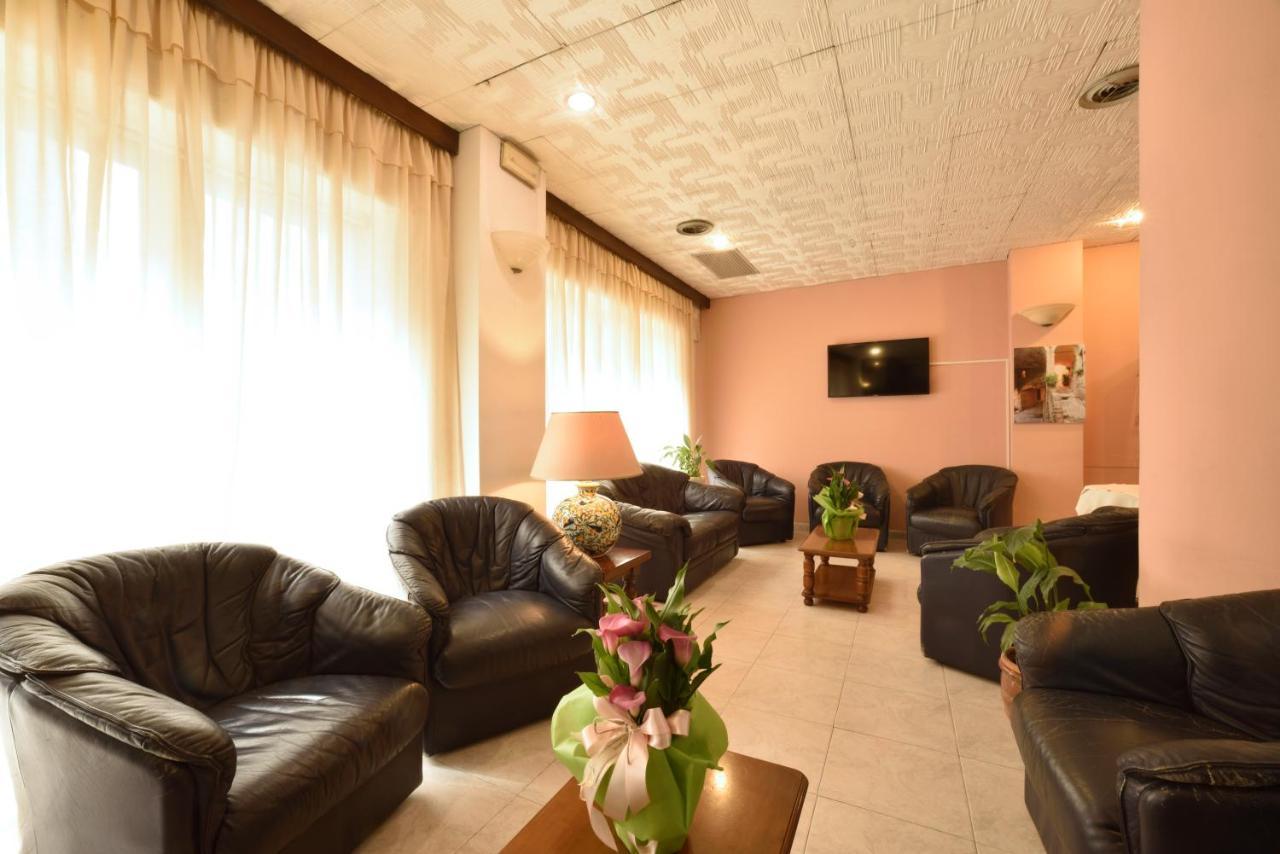 Hotel Morchio Mhotelsgroup ディアーノ・マリーナ エクステリア 写真