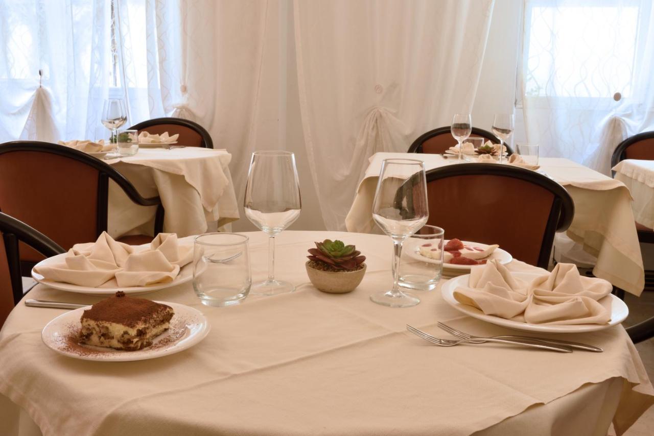 Hotel Morchio Mhotelsgroup ディアーノ・マリーナ エクステリア 写真
