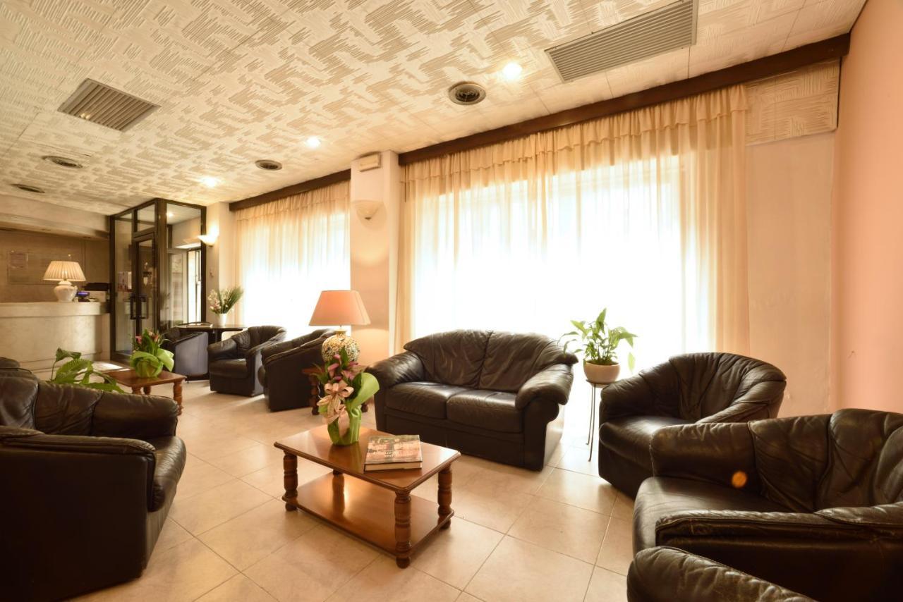 Hotel Morchio Mhotelsgroup ディアーノ・マリーナ エクステリア 写真