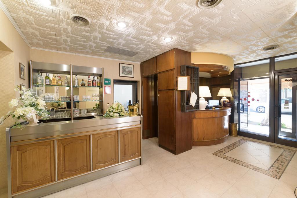 Hotel Morchio Mhotelsgroup ディアーノ・マリーナ エクステリア 写真